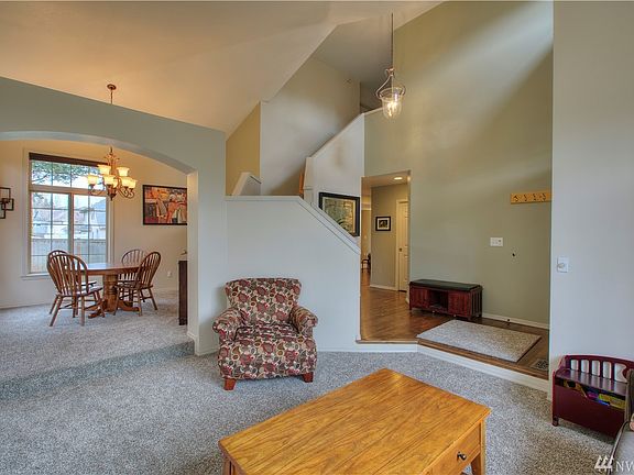 4th image of 12410 SE 262nd Pl