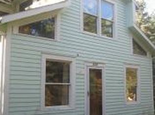 938 Joslyn Rd, Lake Orion, MI 48362