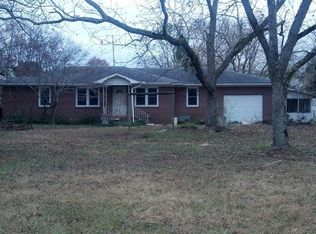 145 E Railroad St, Bowman, GA 30624