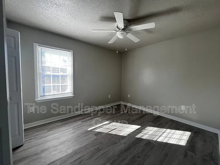 3 Commercial Row #C — Photo 12