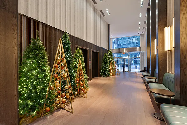 Rented by Sakai Organization Inc. | media 16