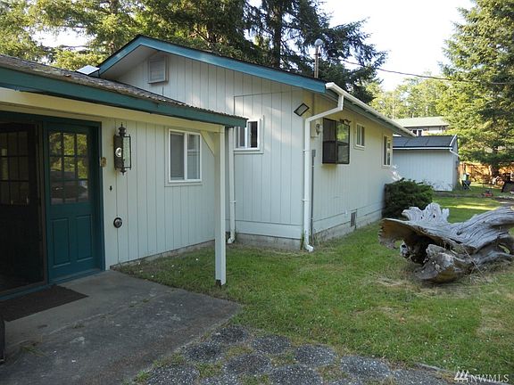 2nd image of 1204 E Madrona Blvd NW