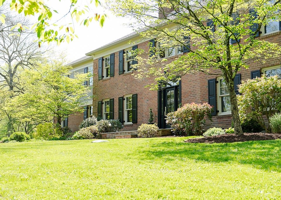 1st image of 234 Strawberry Ln