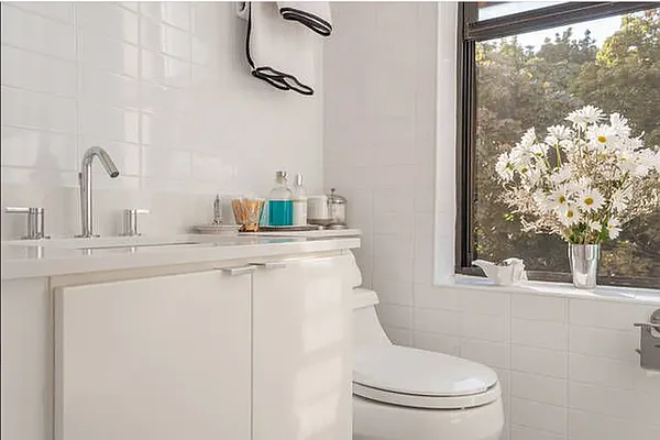 Rented by REAL New York | media 11