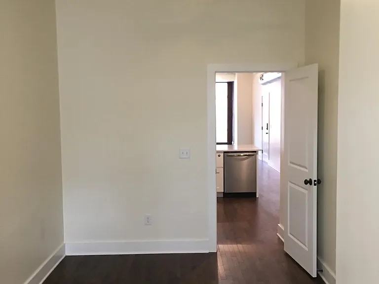 288 Lark St #2-ALT — Photo 5