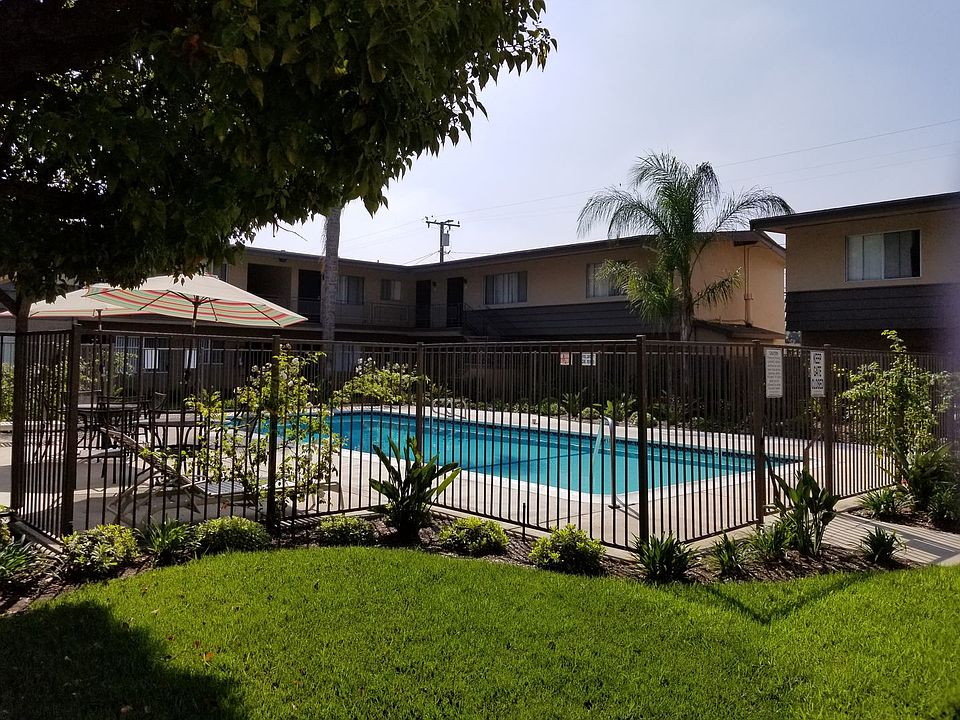 1st image of 9572-9582 Alwood Ave #M
