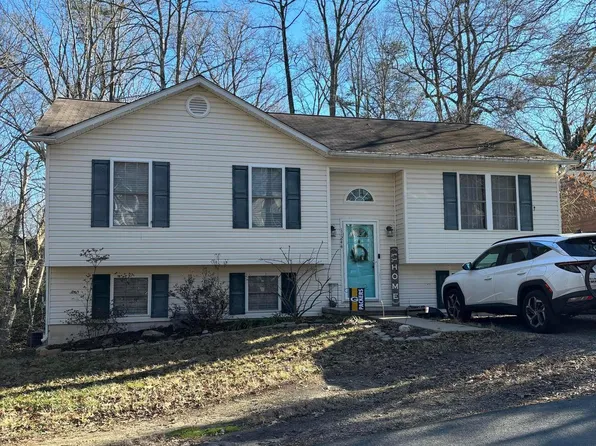 11244 Sitting Bull Cir, Lusby, MD 20657