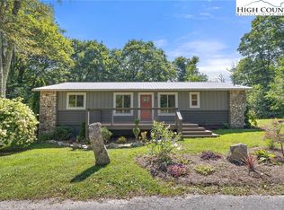 121 Fraiser Fir, Newland, NC 28657