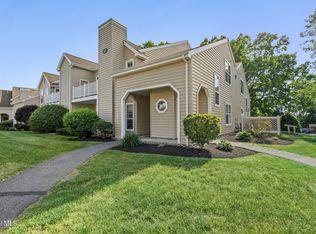 422 Hampton Place Boulevard, Troy, NY 12180
