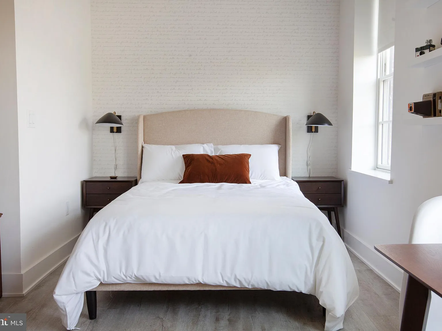 Studio, 1.0 bath, 360 sqft, $1,900 — Photo 3