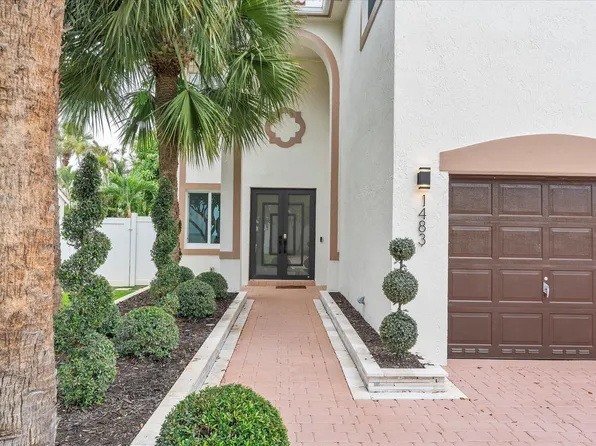 1483 SW 161st Avenue, Pembroke Pines, FL 33027