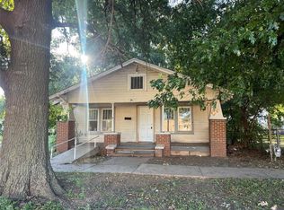 312 S 8th St, Chickasha, OK 73018