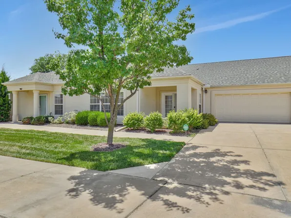9400 E Wilson Estates Pkwy APT 902, Wichita, KS 67206