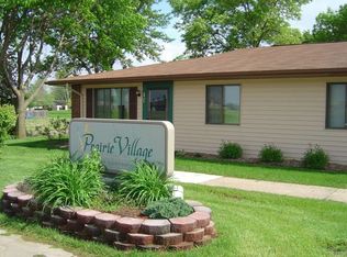 1141 13th Ave N, Clinton, IA 52732