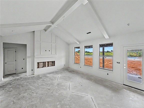 3rd image of 7735 Scenic Valley Ave