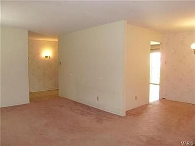 5th image of 503 Coach Light Ln