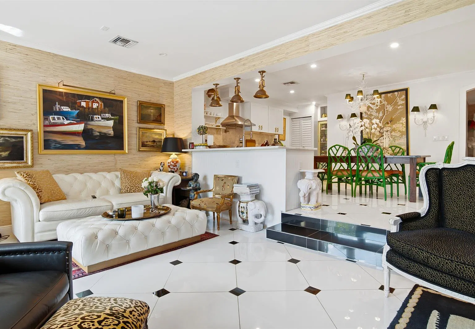 4 bed, 2300 sqft, $15,500 — Photo 3