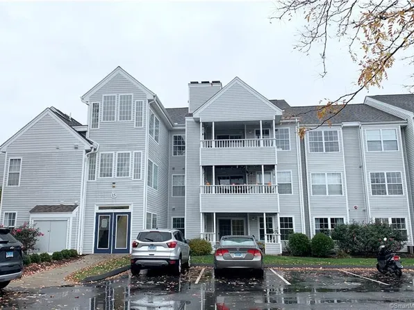 15 Forest Glen Circle #10, Middletown, CT 06457