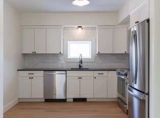 597 Riverside St #2, Portland, ME 04103