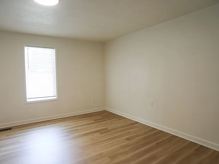 3922 Evergreen St #MAIN — Photo 10