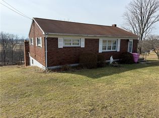 665 Lincoln Ave, Bentleyville, PA 15314