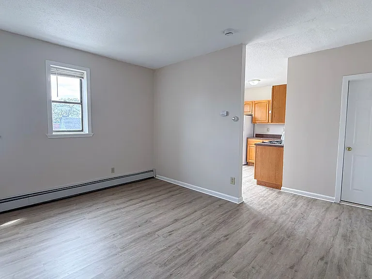 26 Congress St / Luca Investments LLC — Photo 13