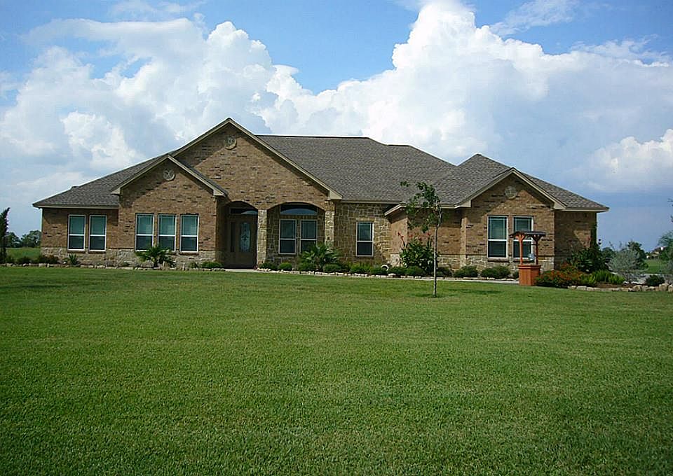 1st image of 6810 Brazos Lakes Dr