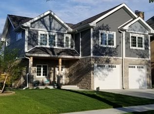 7943 N Octavia Ave, Niles, IL 60714