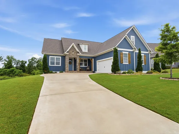 1061 Camellia Ridge Dr, Pelham, AL 35124