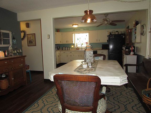 5th image of 608 E Jefferson St