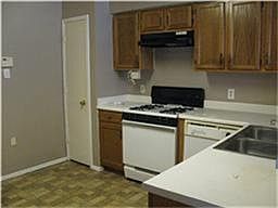 ANOTHER VIEW OF KITCHEN