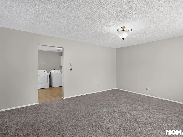2509 Royalty Ct #A — Photo 6