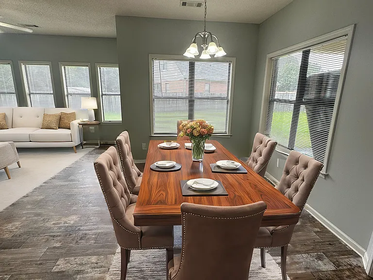7834 Jills Creek Cv — Photo 2
