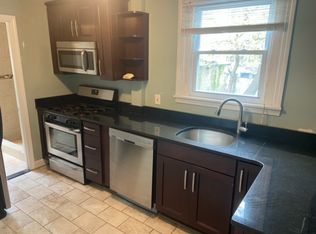 296 Washington Ave #1, Providence, RI 02905