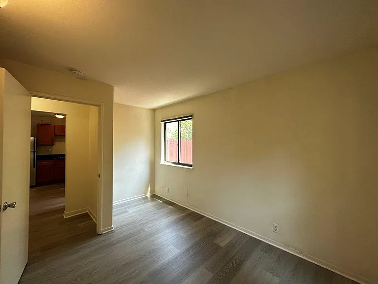 1618 Milvia Street — Photo 17