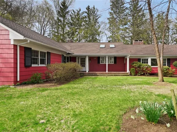 29 N Lake Road, Armonk, NY 10504