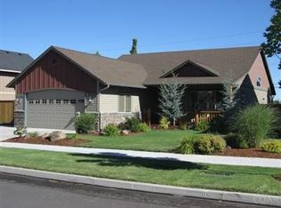 20658 Sierra Dr, Bend, OR 97701