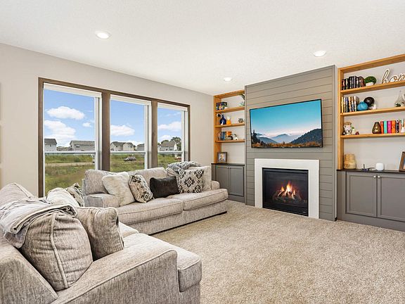 3rd image of 17987 Evening Ln