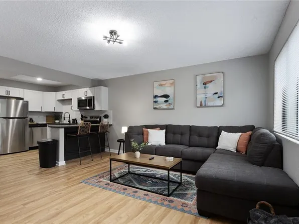 1509 W 25th Ct APT A4, Lawrence, KS 66046