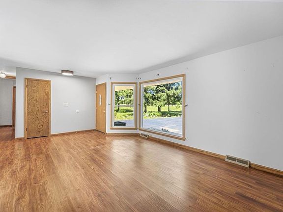 3rd image of 11801 W Appleton AVENUE