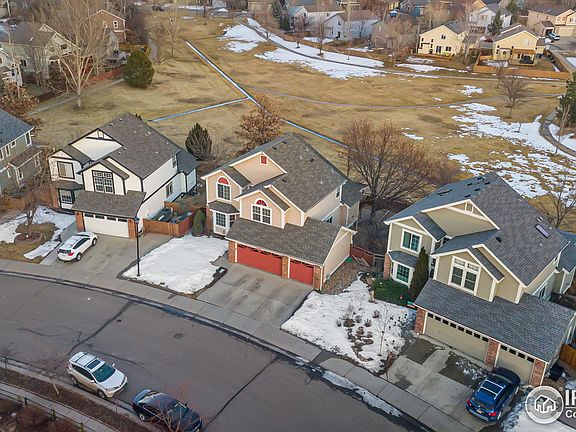 2nd image of 3565 Larkspur Cir