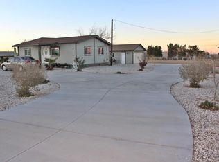 13620 Begonia Rd, Victorville, CA 92392