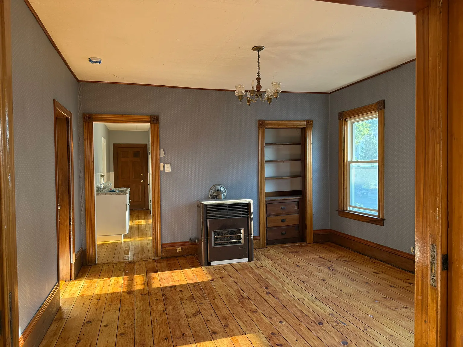2 bed, 1200 sqft, $1,850 — Photo 2