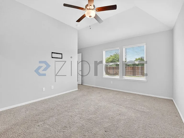 2608 Rambling Rd — Photo 17