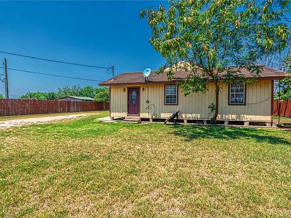 2nd image of 15809 Las Canas Dr E