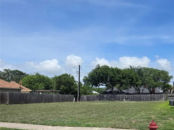 625 Broadway Blvd, Portland, TX 78374