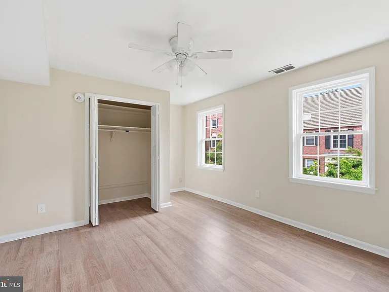 3927 Pennsylvania Ave SE #201 — Photo 8