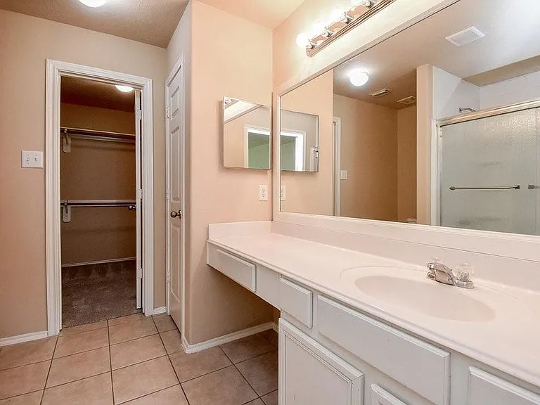 9602 Siano Pines Dr — Photo 24