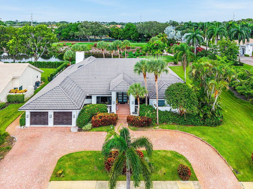 1st image of 4976 Bocaire Boulevard