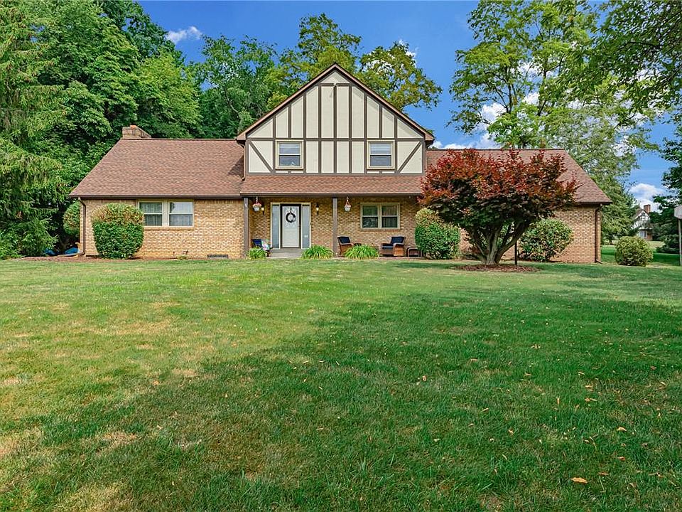 1st image of 44 Foxglove Drive Ext